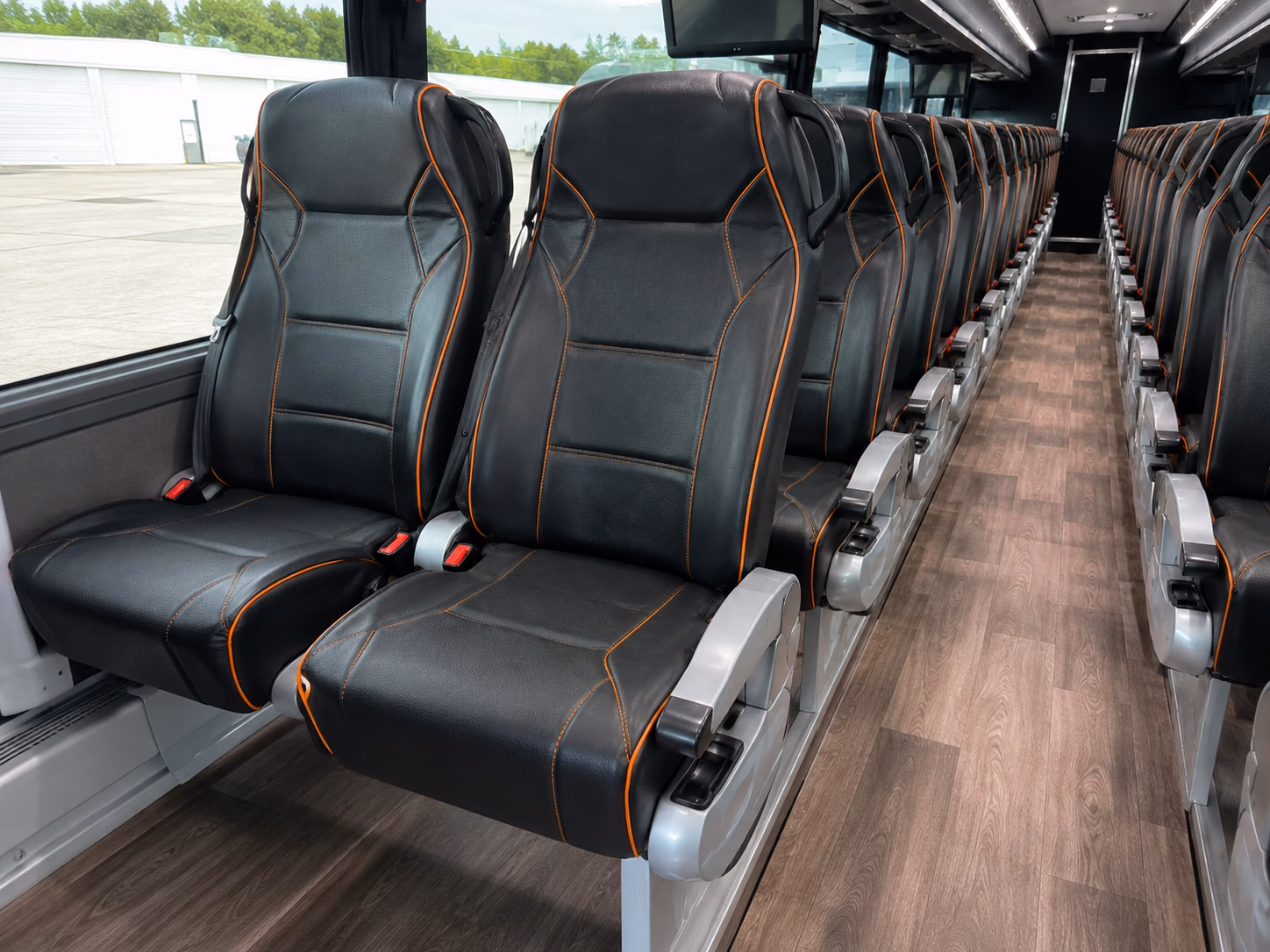 corpus christi construction and film crew shuttle buses