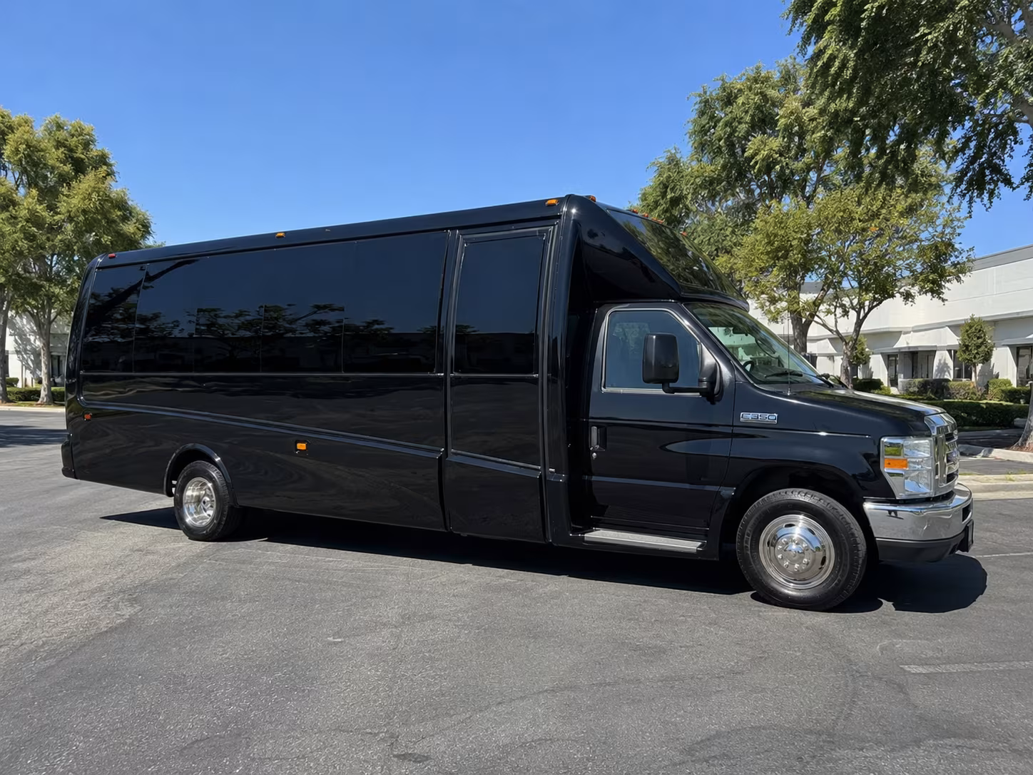 corpus christi corporate retreat shuttle bus rentals